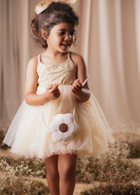 Mrs Ertha rankinukas - Flower