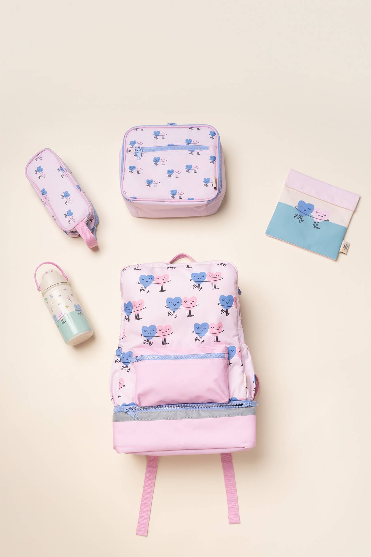 The Cotton Cloud - kuprinė į mokyklą - A4 Backpack Dancing Hearts