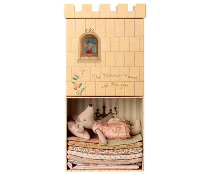 Princesė ir žirnis | vyresnioji sesė pelytė