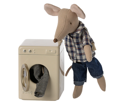 Washing machine for mice