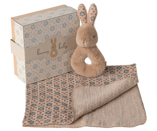 Maileg - Triušio merliuko ir barškučio rinkinys | Cream Peach