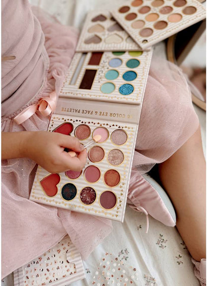 Didelė akių šešėlių paletė - Mon Chérie (50 spalvų)