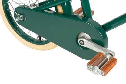 Banwood 16 klasikinis vintažinis dviratis - žalios spalvos pedalai ir aliuminio pavaros sistema detalės.