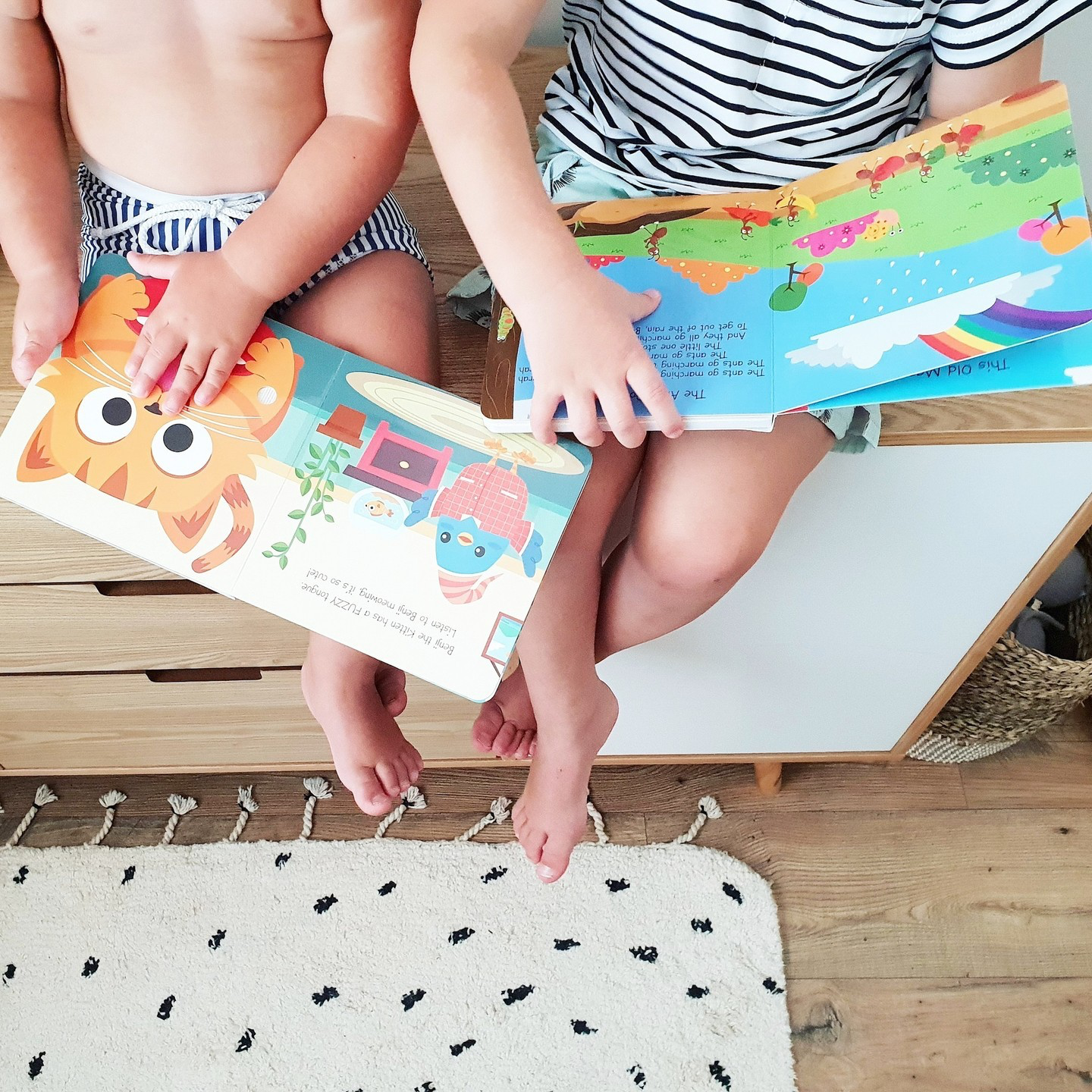 Ditty Bird - Sensorinė garsų knygelė „Montessori Cute Animals" – mieli gyvūnai (USB-C) - LE KUKU