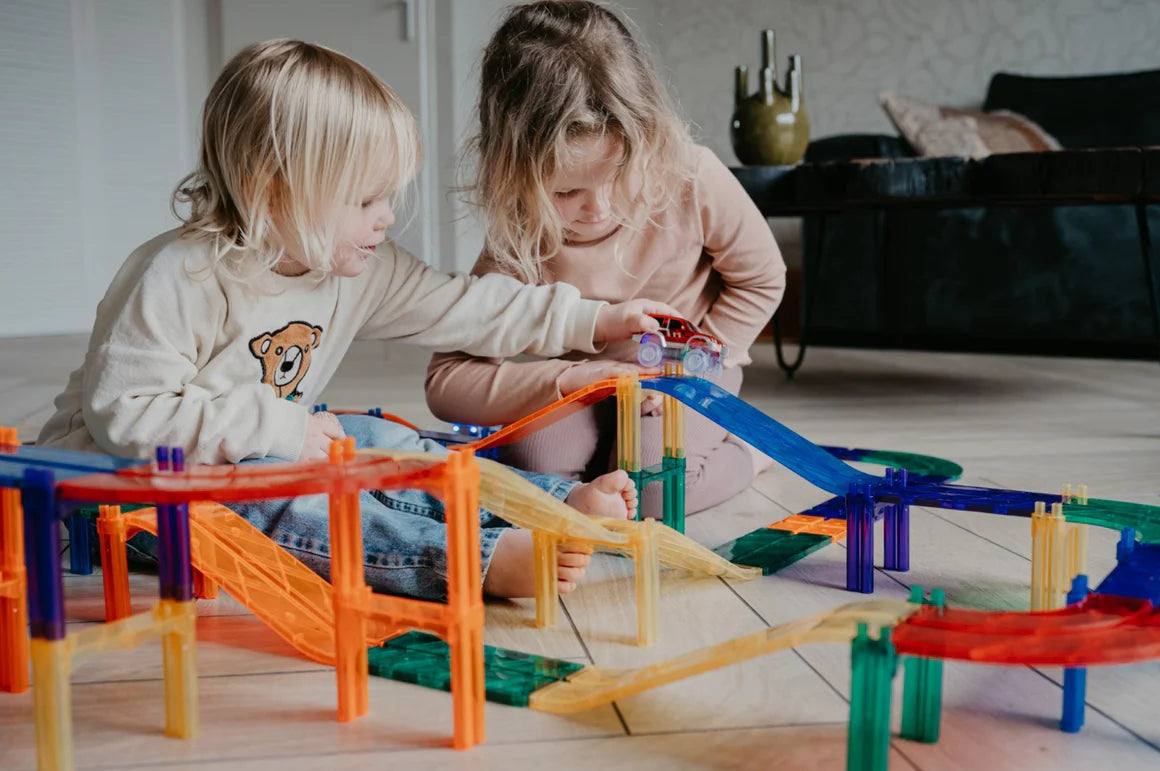 Race Track Car Red - Papildomas automobilis