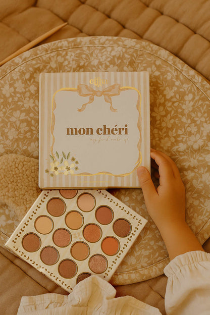 Didelė akių šešėlių paletė - Mon Chérie (50 spalvų)